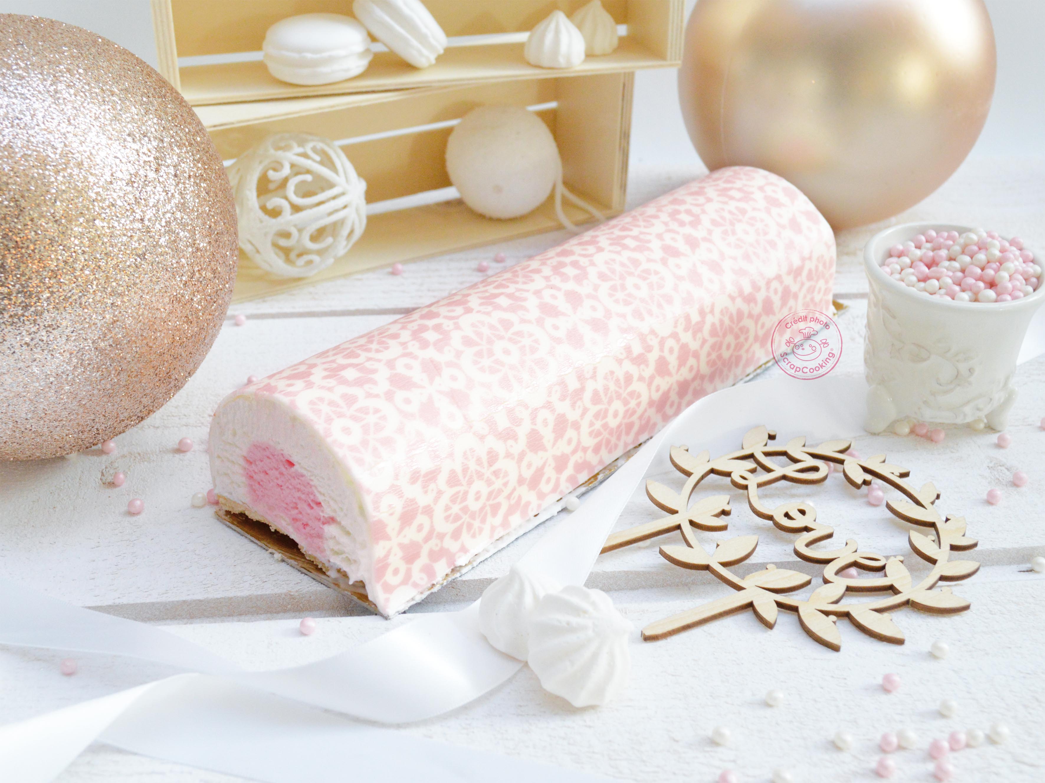 Réalisation avec décor pâte à sucre dentelle